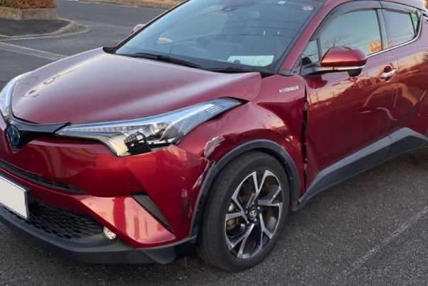事故車 トヨタ C-HR