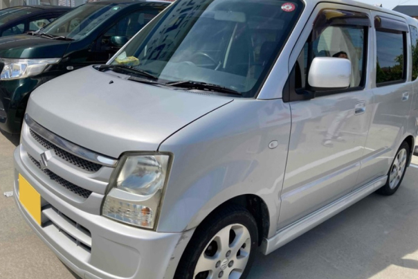 古い車 スズキワゴンR