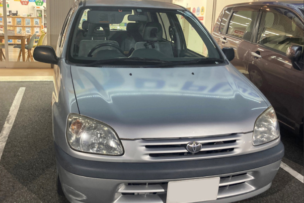 古い車 トヨタ ラウム