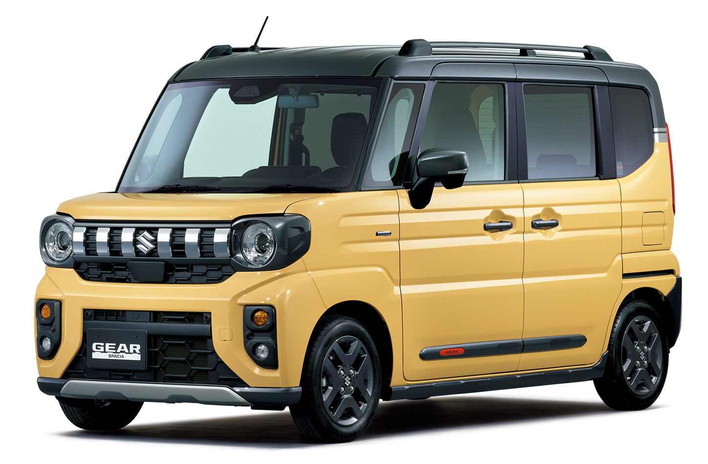 スズキ スペーシア ギア ハイブリッドXZの新車リース